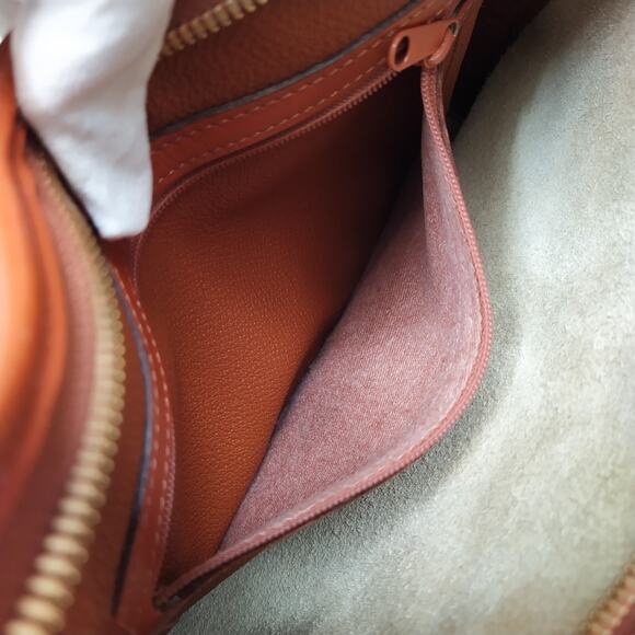 Dooney & Bourke Ivory Pebbled Leather Zipper Shoulder Bag - Vintage Made in USA - Picture 16 of 16